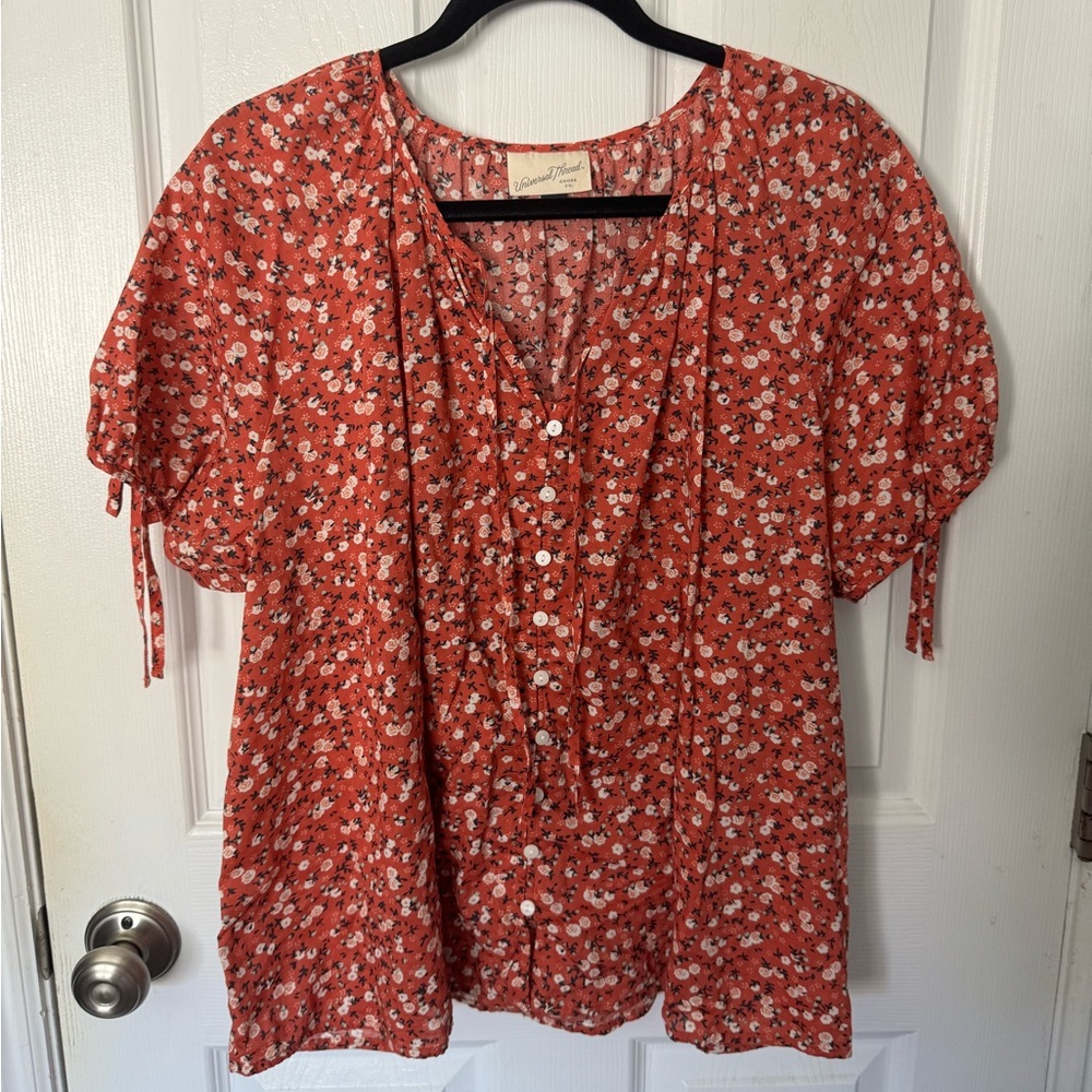 Universal Thread Red Floral Blouse